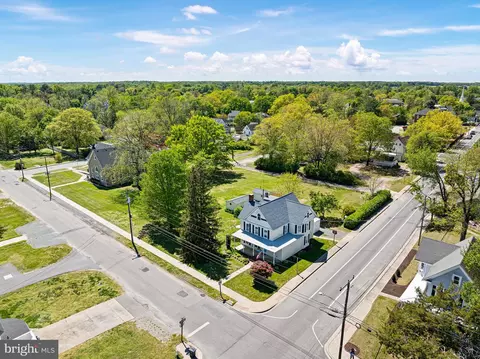 View/Area - 100 S 7th St, Denton, MD 21629 photo 1 of 6