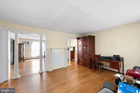 Living - 100 S 7th St, Denton, MD 21629 photo 5 of 6