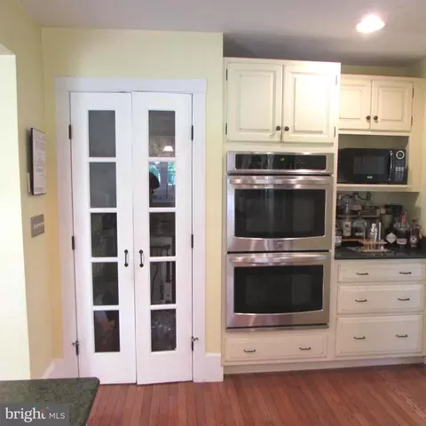 Kitchen - 4014 Poplar Neck Rd, Preston, MD 21655 photo 4 of 4