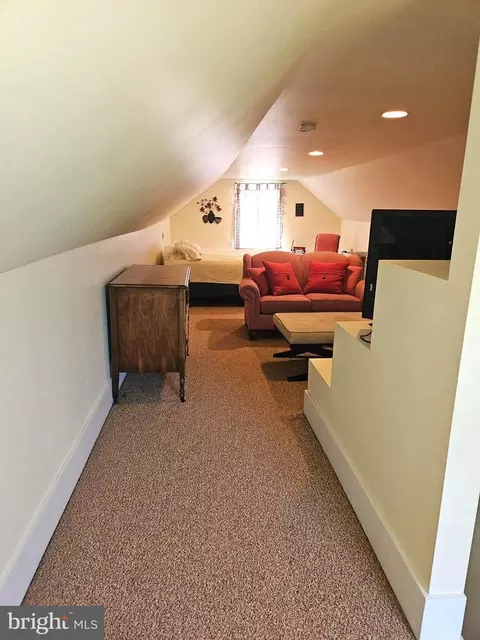 Living - 4014 Poplar Neck Rd, Preston, MD 21655 photo 4 of 4