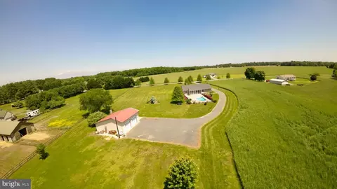 View/Area - 25615 Hignutt Rd, Denton, MD 21629 photo 6 of 6