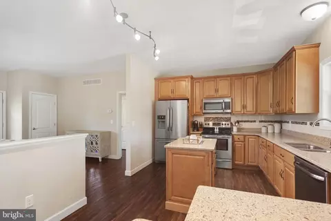 Kitchen - 25615 Hignutt Rd, Denton, MD 21629 photo 4 of 4