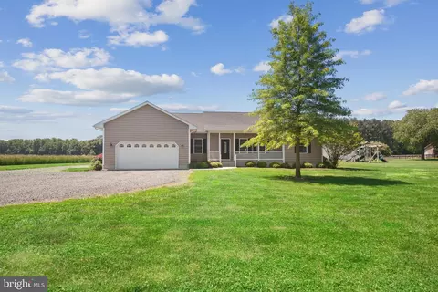 Exterior - 25615 Hignutt Rd, Denton, MD 21629 photo 9 of 9