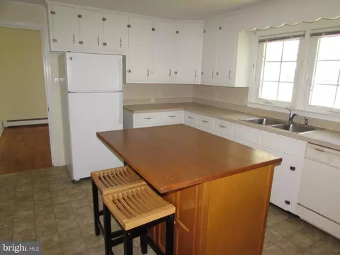 Kitchen - 24636 Williston Rd, Denton, MD 21629 photo 1 of 2