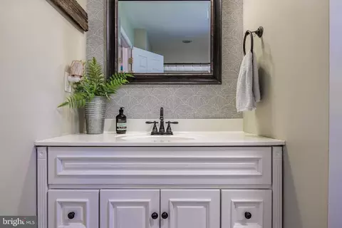 Bath - 11275 Central Ave, Ridgely, MD 21660 photo 2 of 3