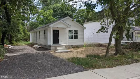 105 Chamber St, Preston, MD 21655