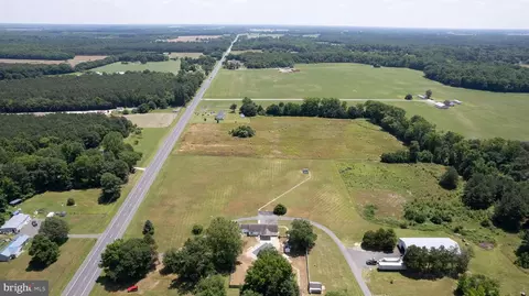 21303 Dover Bridge Rd, Preston, MD 21655