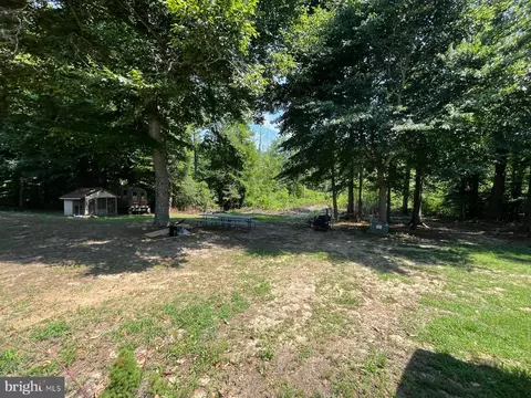 Exterior - 27082 Anthony Mill Rd, Denton, MD 21629 photo 2 of 3