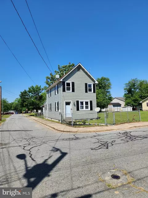 513 Lincoln St, Denton, MD 21629