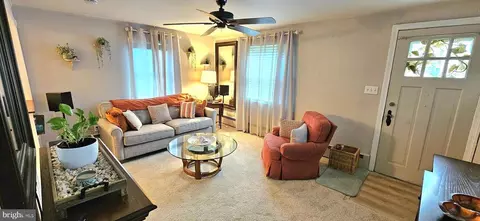 Entry Way - 708 Randolph St, Denton, MD 21629 photo 1 of 3
