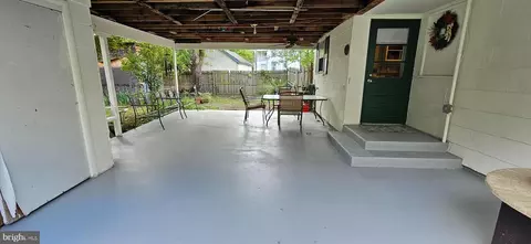Exterior - 708 Randolph St, Denton, MD 21629 photo 6 of 6