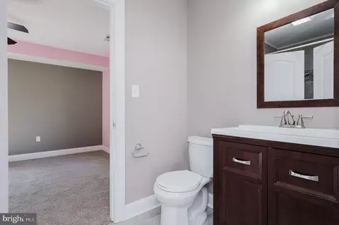 Entry Way - 230 Main St, Preston, MD 21655 photo 6 of 7