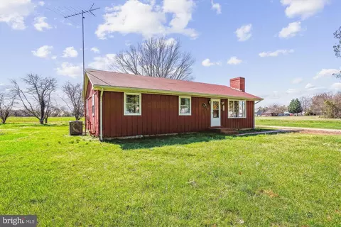Exterior - 116 Walnut St, Ridgely, MD 21660 photo 5 of 10