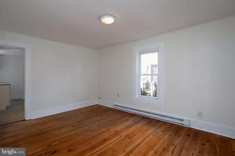 Living - 526 High St, Denton, MD 21629 photo 1 of 1