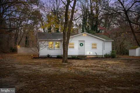 11921 Greensboro Rd, Greensboro, MD 21639