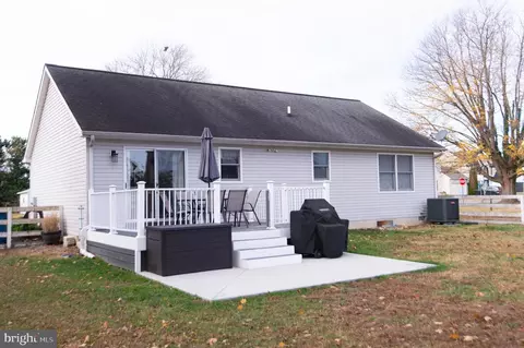 Exterior - 16 Maple Ave, Ridgely, MD 21660 photo 5 of 7