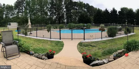 Exterior - 8291 Clearfield Rd, Denton, MD 21629 photo 3 of 7