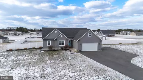 11490 Maplewood Dr, Ridgely, MD 21660