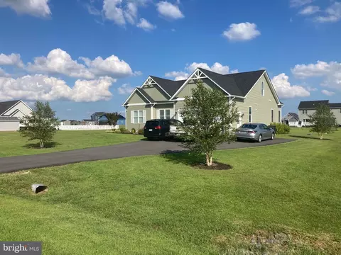 11310 Maplewood Dr, Ridgely, MD 21660