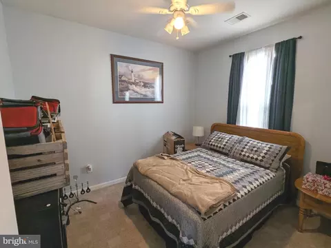 Bedroom - 1104 Canvasback Ln, Denton, MD 21629 photo 1 of 5