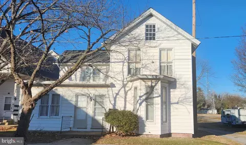 511 Market St, Denton, MD 21629