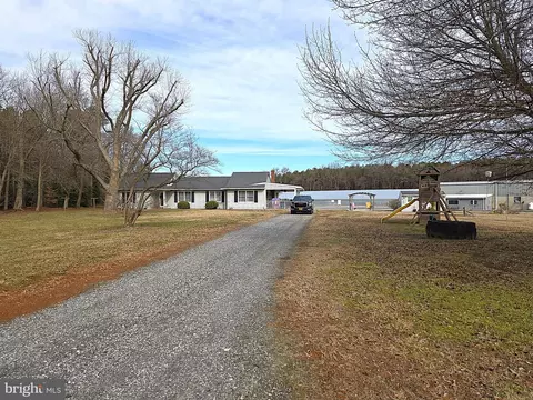 21498 Dover Bridge Rd, Preston, MD 21655