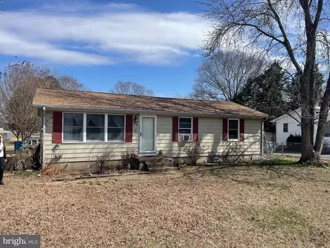 Exterior - 8 Maple Ave, Ridgely, MD 21660 photo 2 of 4