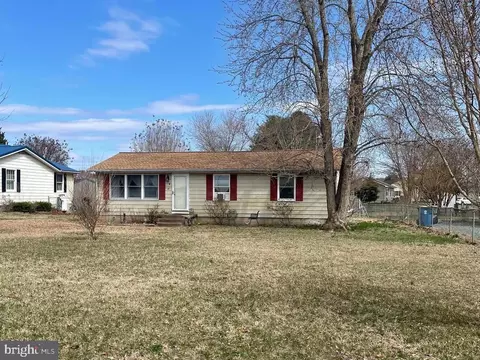Exterior - 8 Maple Ave, Ridgely, MD 21660 photo 1 of 4