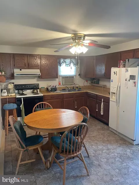 Kitchen - 8 Maple Ave, Ridgely, MD 21660 photo 1 of 1