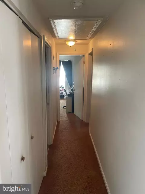 Entry Way - 8 Maple Ave, Ridgely, MD 21660 photo 1 of 2