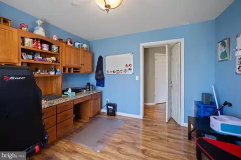 Entry Way - 26268 Baker Rd, Denton, MD 21629 photo 2 of 8