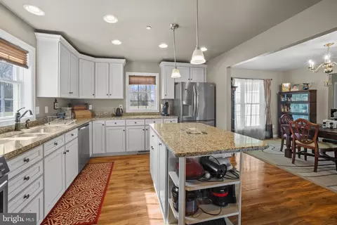 Kitchen - 26268 Baker Rd, Denton, MD 21629 photo 3 of 3
