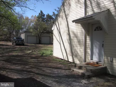 213 Central Ave, Federalsburg, MD 21632
