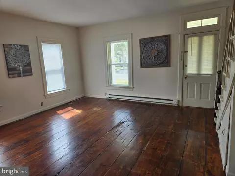 Living - 7 S 7th St, Denton, MD 21629 photo 1 of 4