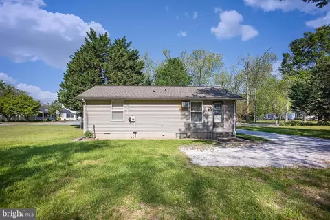 19 S 8th St, Denton, MD 21629 photo 8