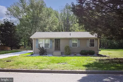19 S 8th St, Denton, MD 21629