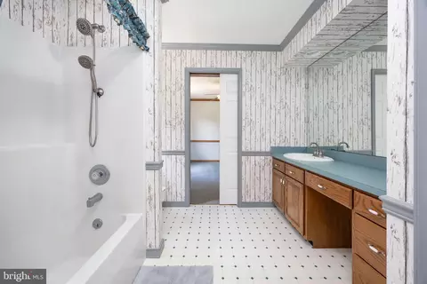 Bath - 8534 Briar Patch Dr, Denton, MD 21629 photo 8 of 11
