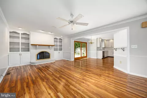 Living - 8534 Briar Patch Dr, Denton, MD 21629 photo 2 of 5