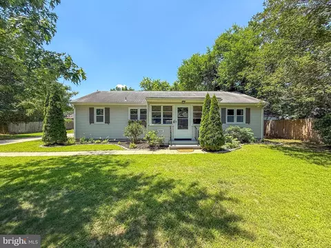 104 S 8th St, Denton, MD 21629