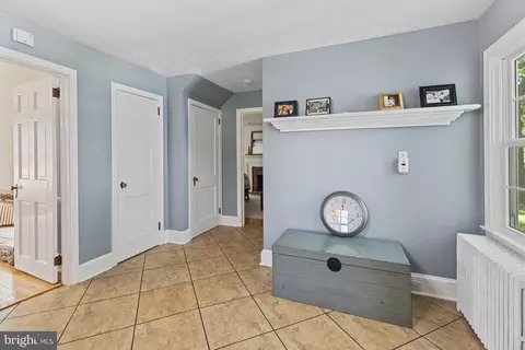 Entry Way - 306 S 2nd St, Denton, MD 21629 photo 3 of 5
