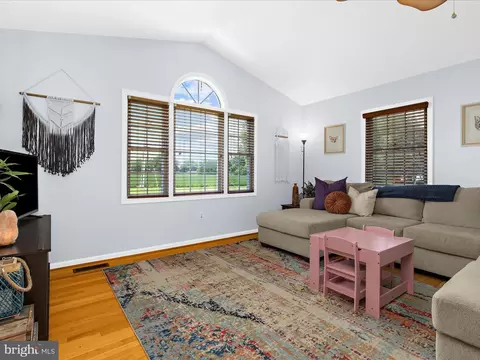 Living - 113 Lednum Ave, Preston, MD 21655 photo 1 of 2