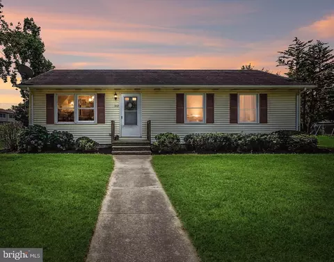 312 Fountain Ave, Denton, MD 21629