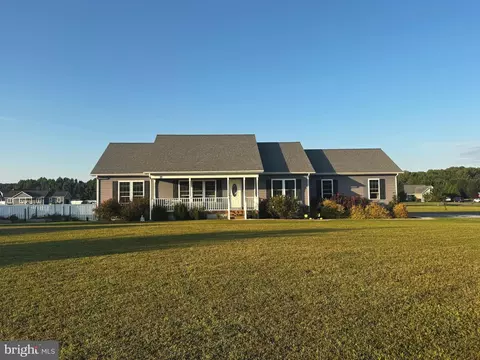 11225 Shane Cir, Ridgely, MD 21660