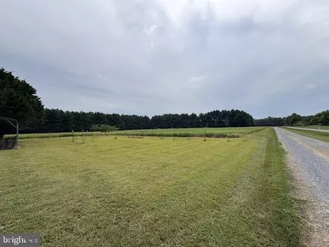 21682 Dover Bridge Rd, Preston, MD 21655