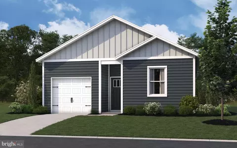 131 Hobbs St, Greensboro, MD 21639