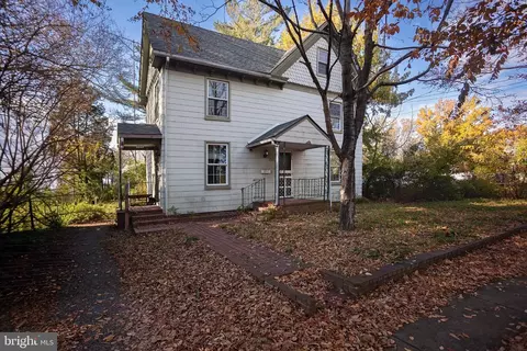 106 S 6th St, Denton, MD 21629 photo 3