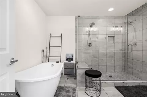 Bath - 106 Briarwood Cir, Denton, MD 21629 photo 3 of 7