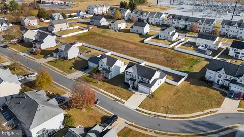 View/Area - 106 Briarwood Cir, Denton, MD 21629 photo 4 of 6