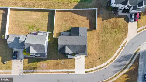 View/Area - 106 Briarwood Cir, Denton, MD 21629 photo 2 of 6