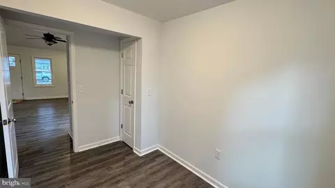 Entry Way - 318 Carter Ave, Denton, MD 21629 photo 4 of 4